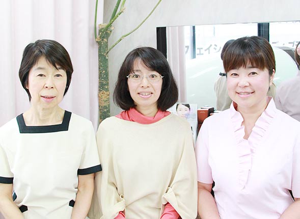 お友達に「化粧品、何使ってる？」と聞かれる